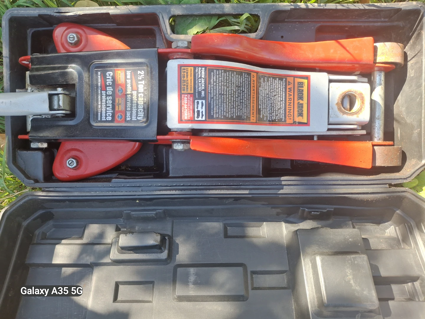 Black Jack 2 1/2 Ton Low Profile Service Jack