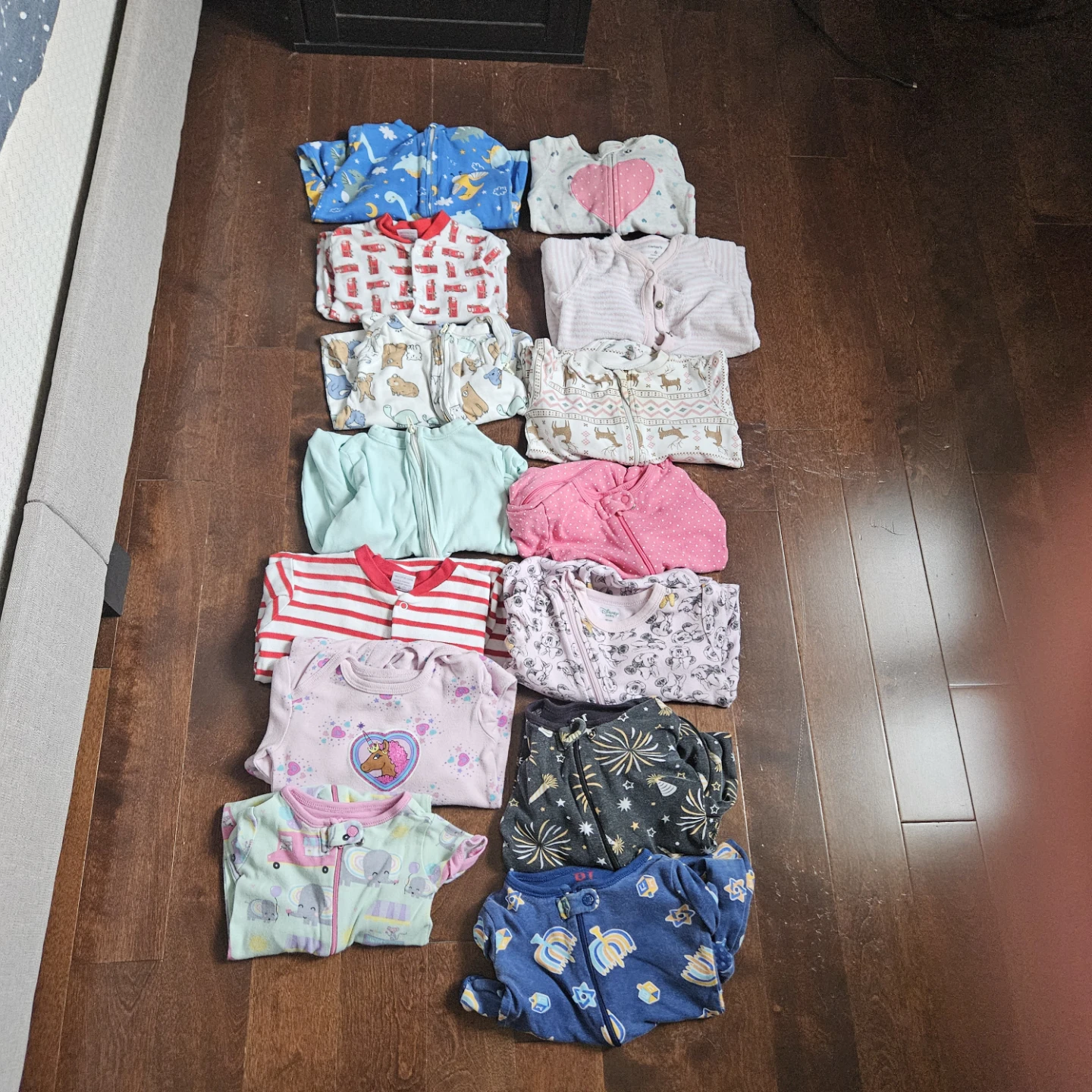 3-12month Lot of 14 Baby Sleepers - photo 3