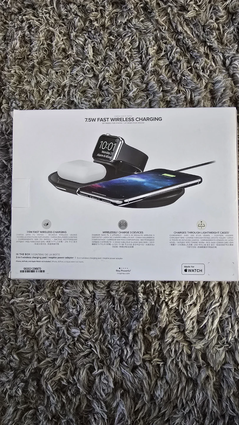 mophie 3-in-1 wireless charging pad