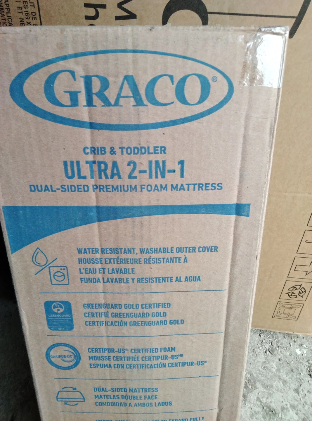 Graco 2 in 1 Ultra Premium Crib Mattress new in box