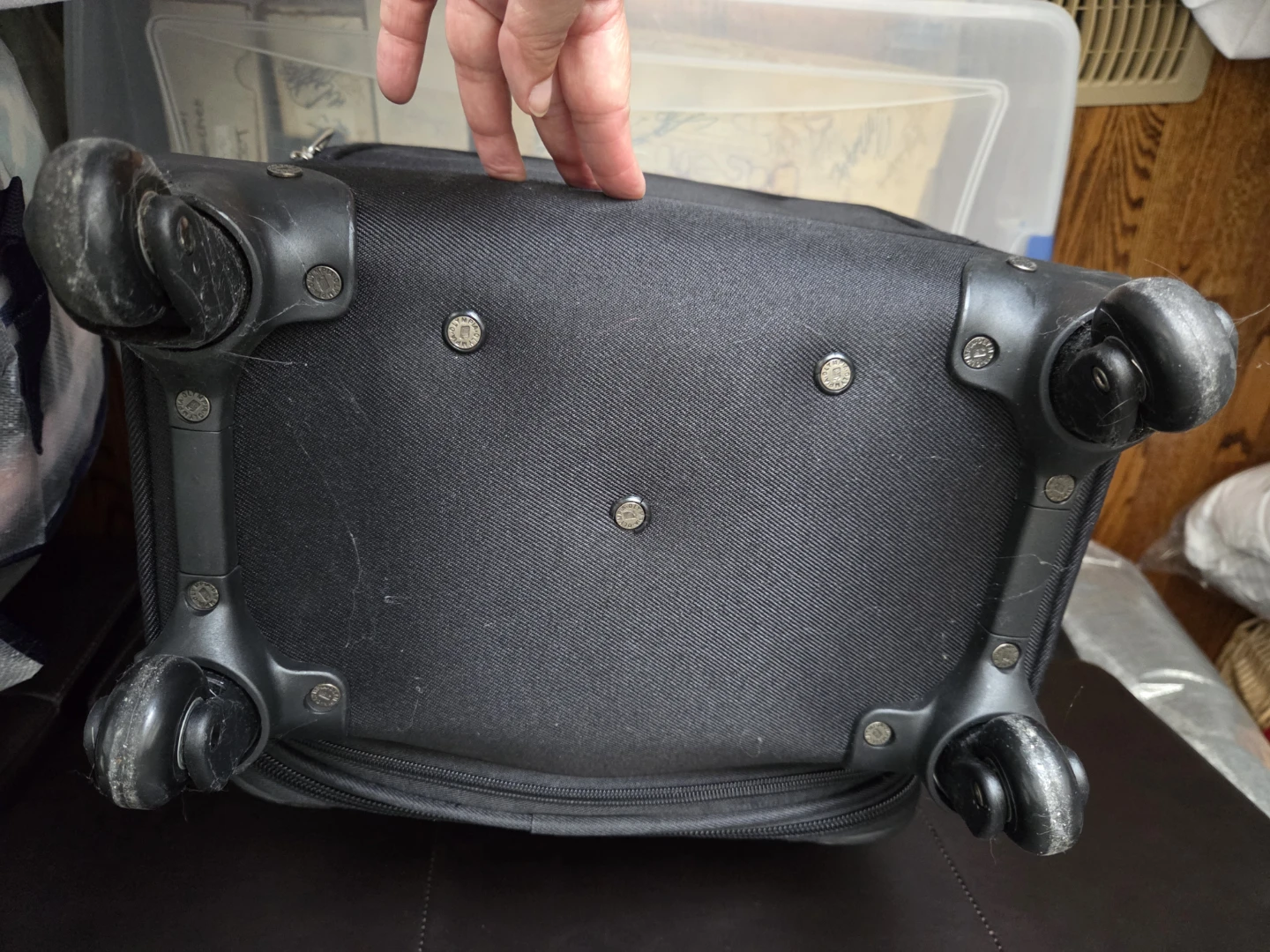 Olympia Black Carry-On Suitcase - photo 3