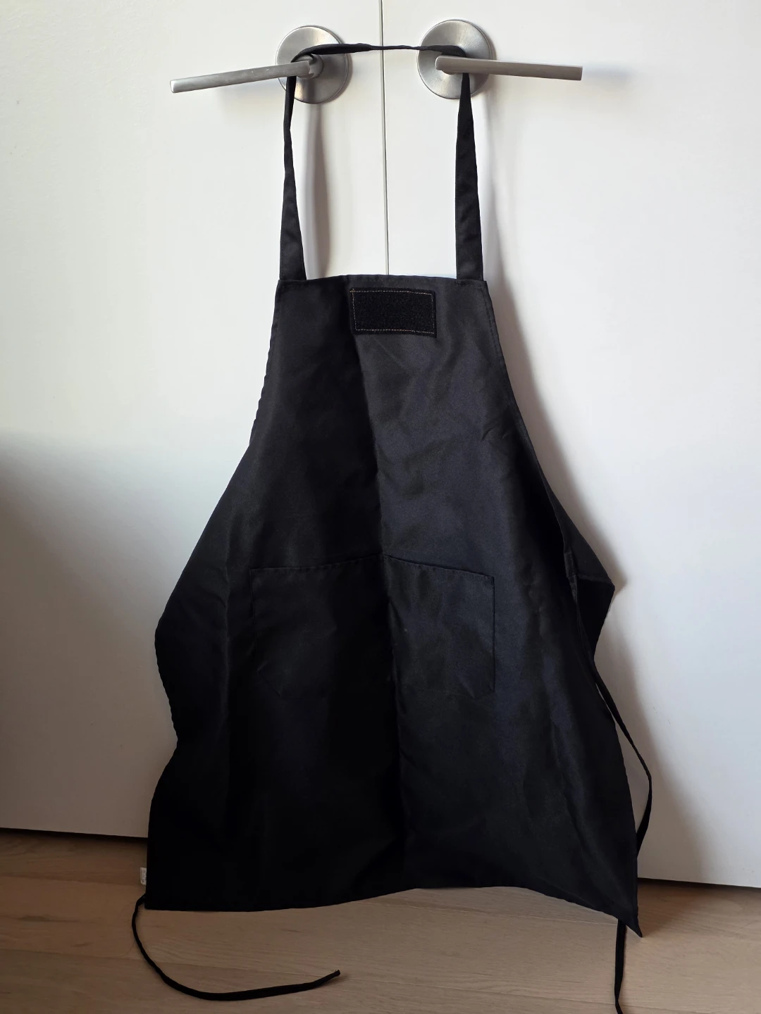 Black Utility Apron with Front Pocket