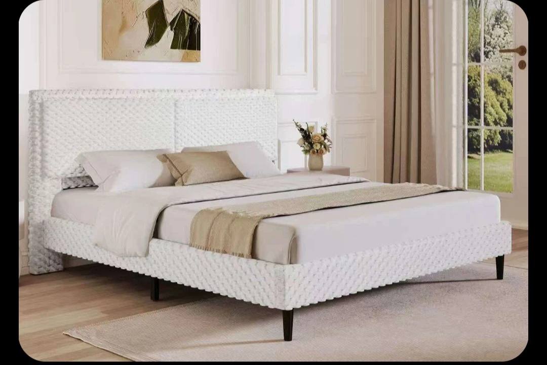 Free Brand new in box Queen size bed Bed Frame with Headboard - photo 3