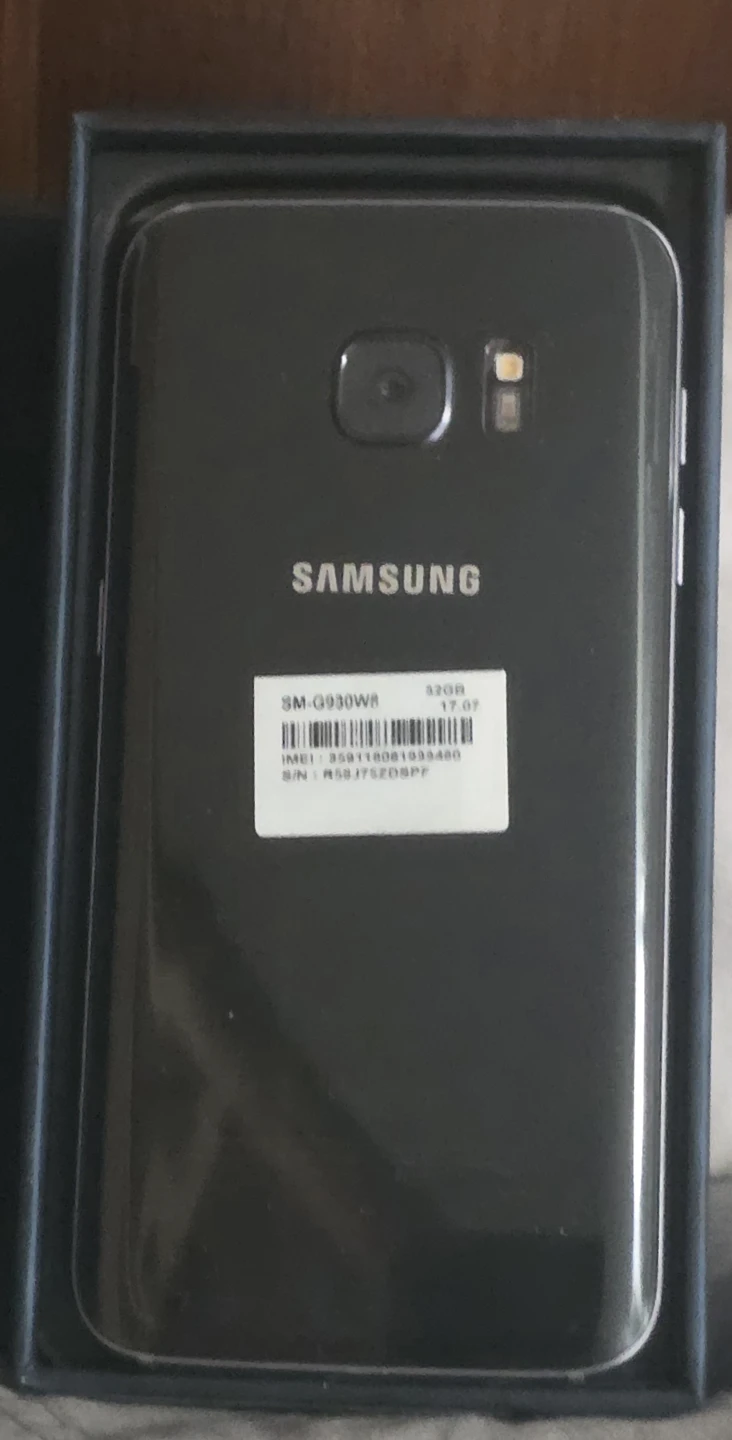 Samsung phone - photo 2