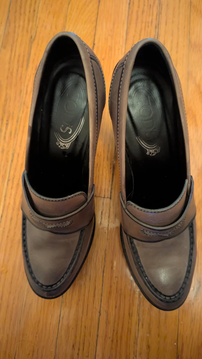 Tod's Leather Pumps Heels - Italian Designer Shoes