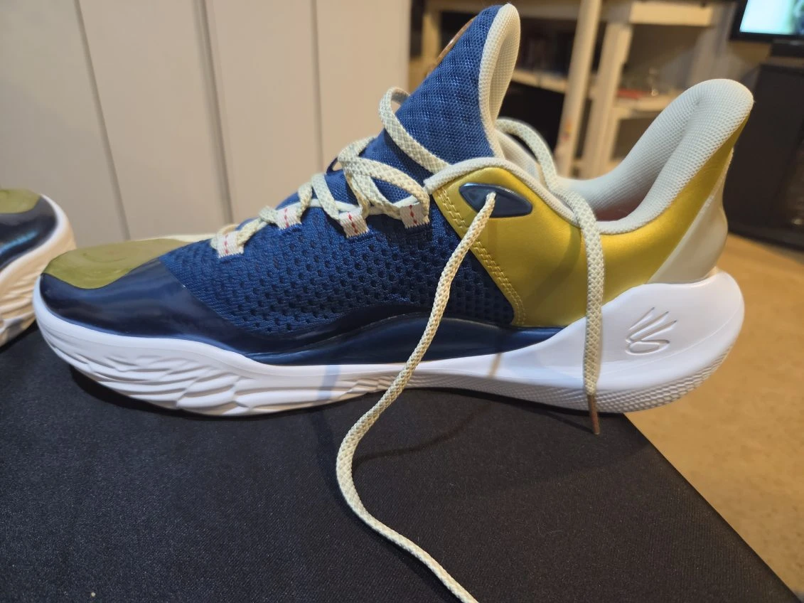 Under Armour Curry Basketball Shoes - photo 5