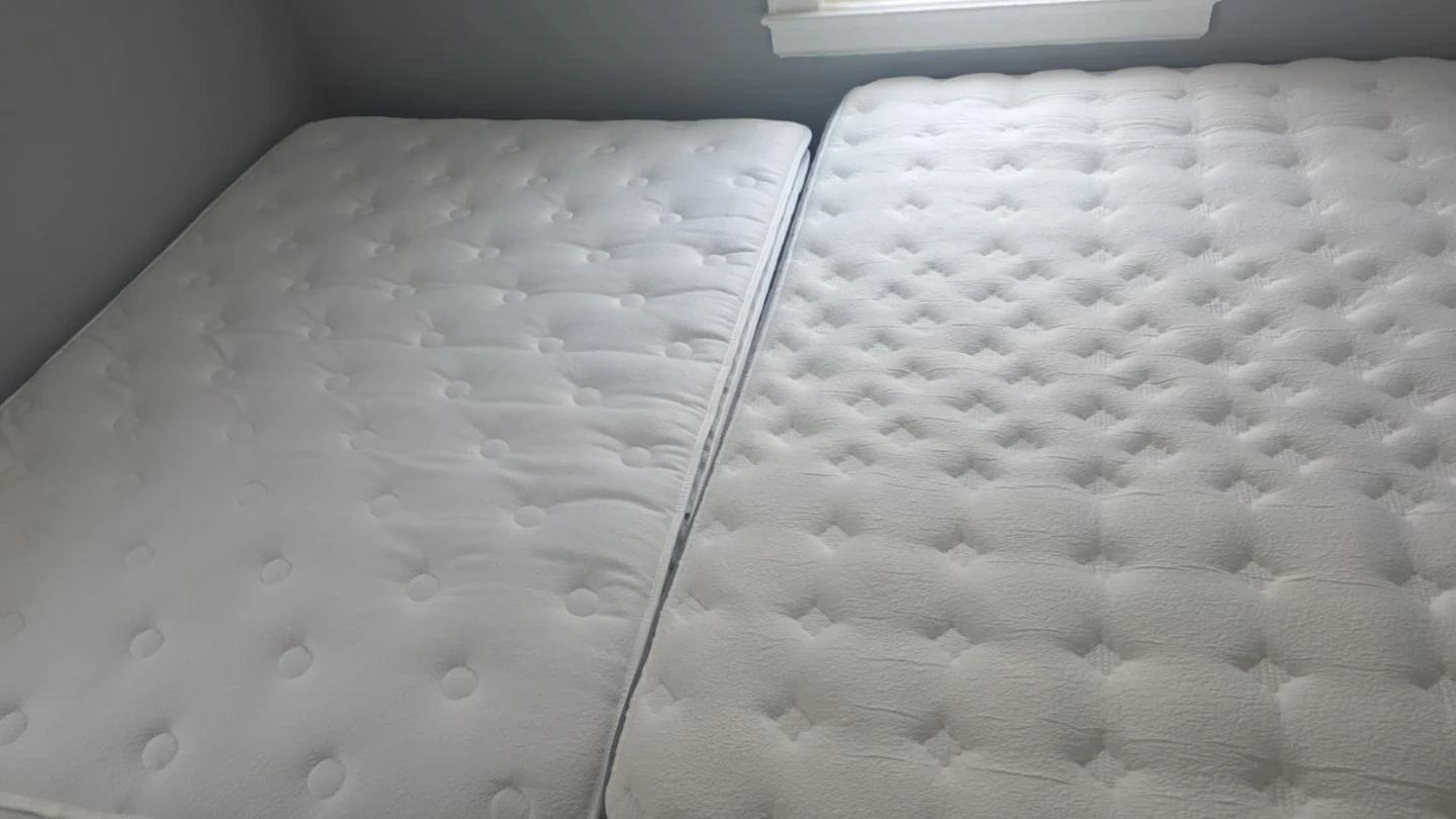Queen Size Hybrid Mattress 12 Inch