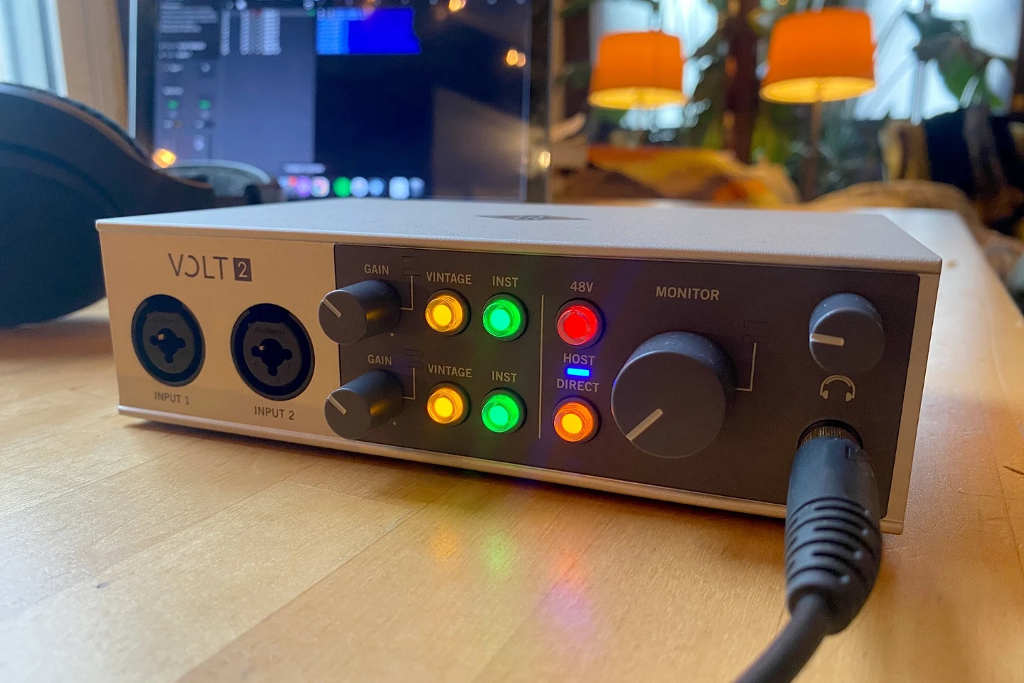 Universal Audio VOLT II Audio Interface - photo 3