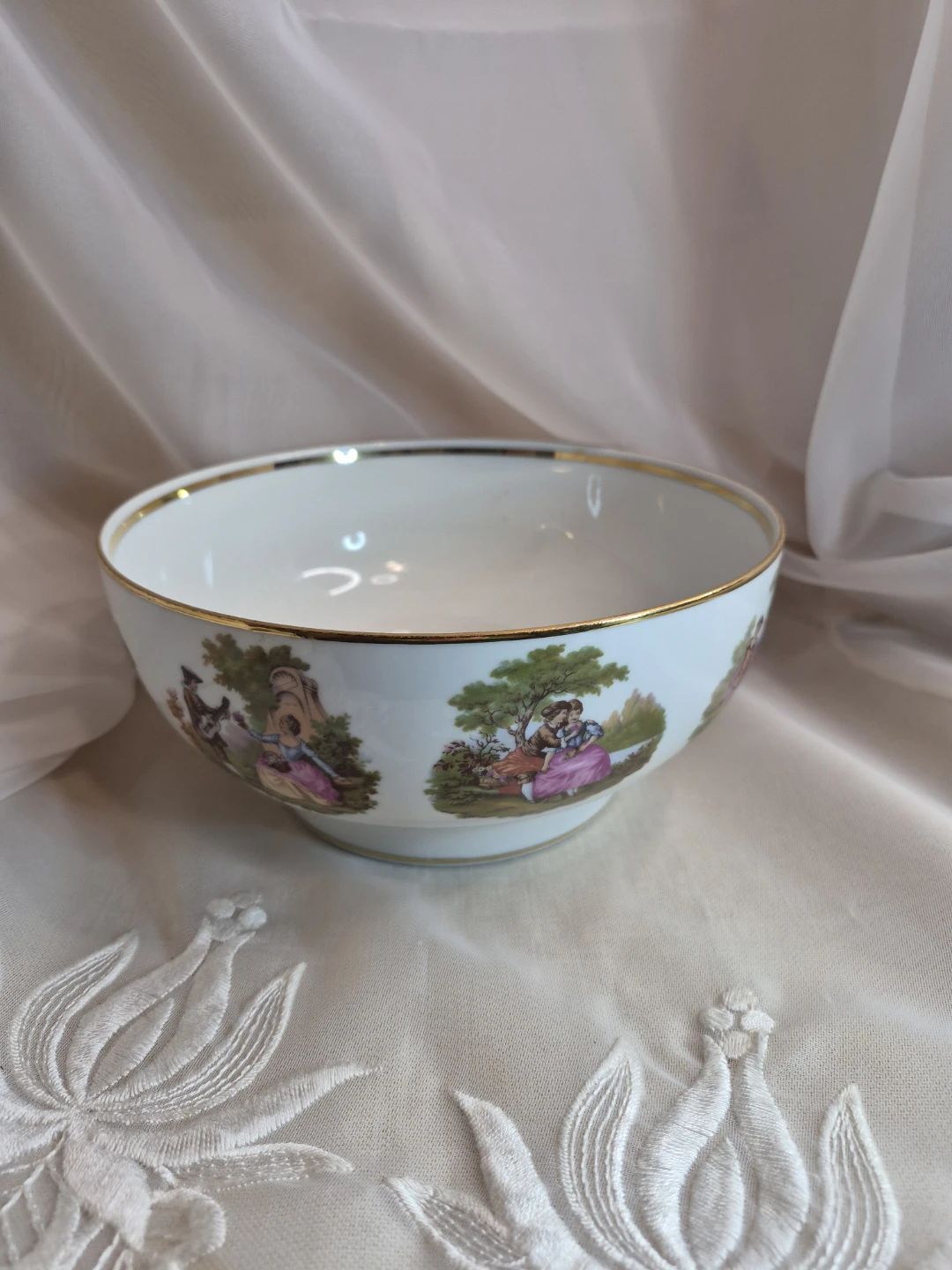 Fragonard Courting Couple Story Gloria Bayreuth Germany Bowl - photo 3