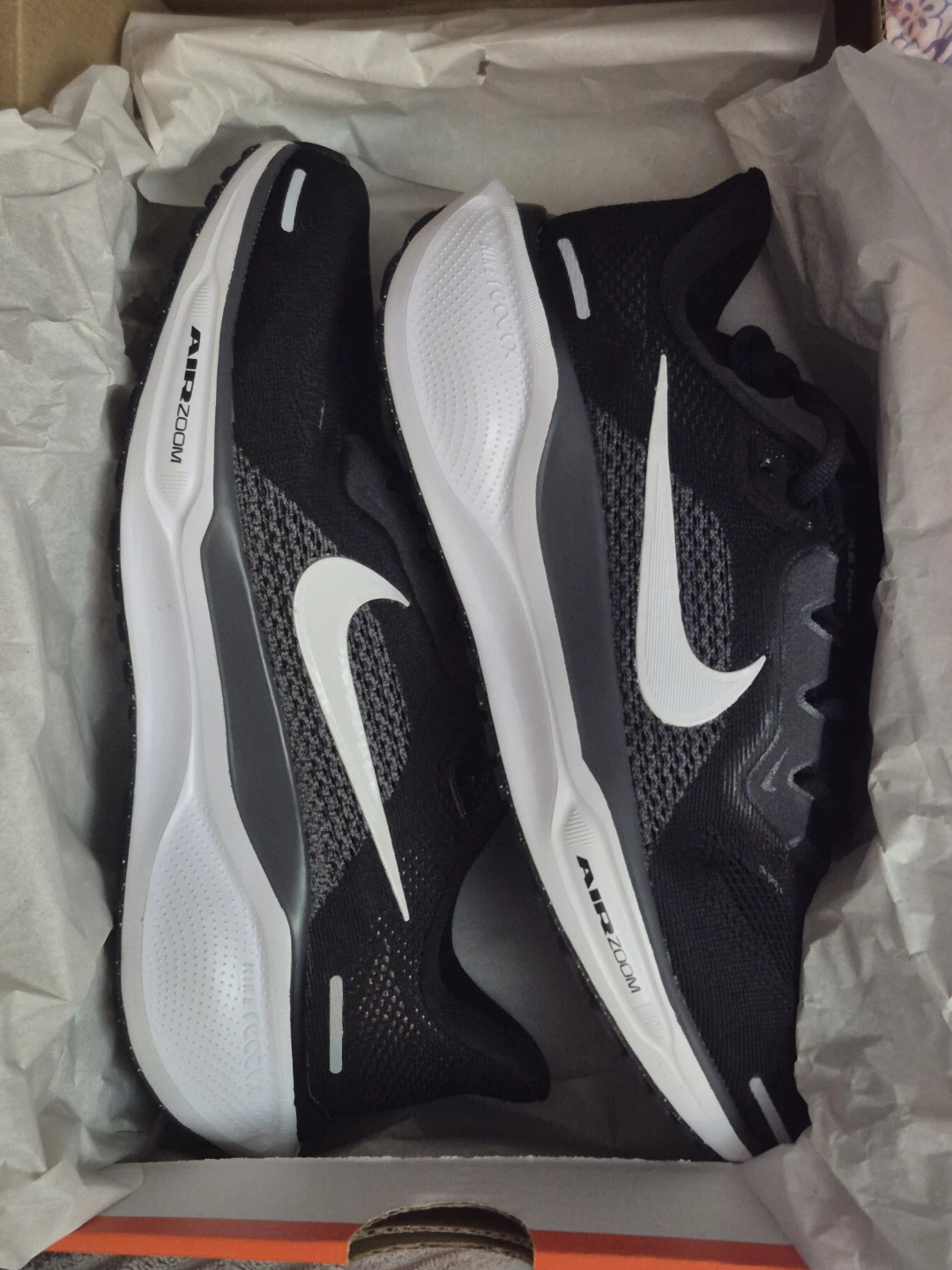 NIB)Nike Size 7 Air Zoom Pegasus 41 Wmns Running Shoes