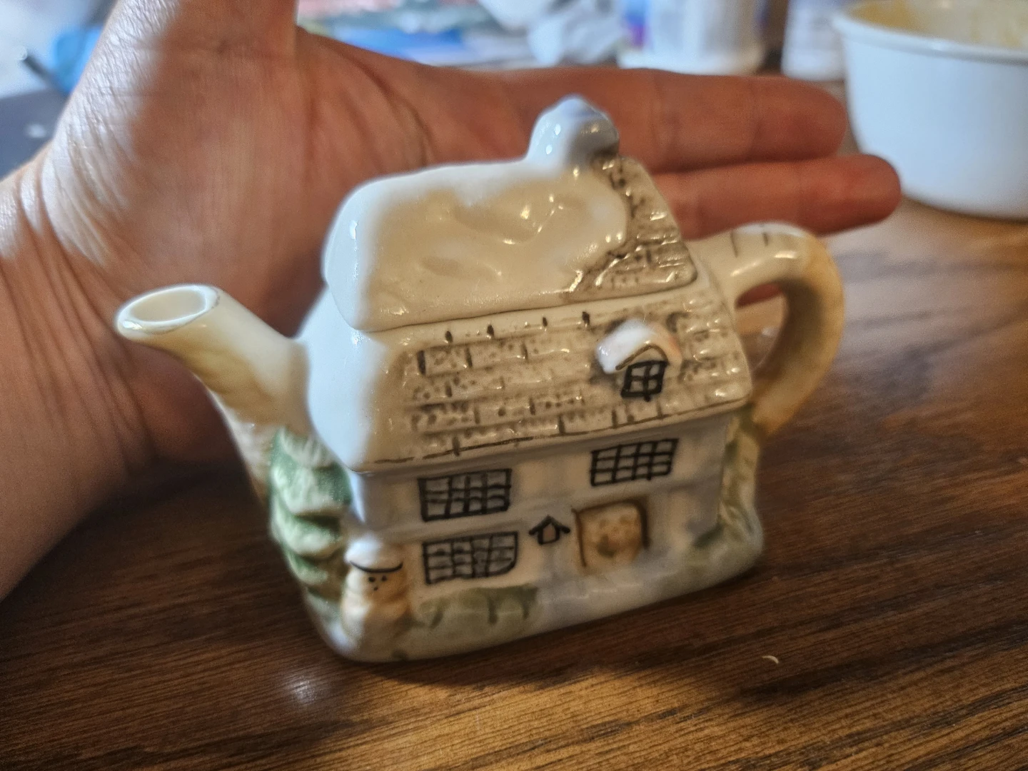 Ceramic Cottage Teapot