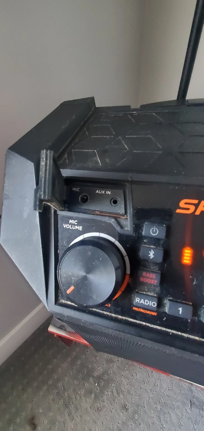 ION Sport XL Portable Speaker - photo 4