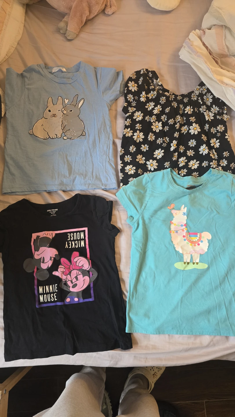 Set of 7 Girls Graphic T-Shirts