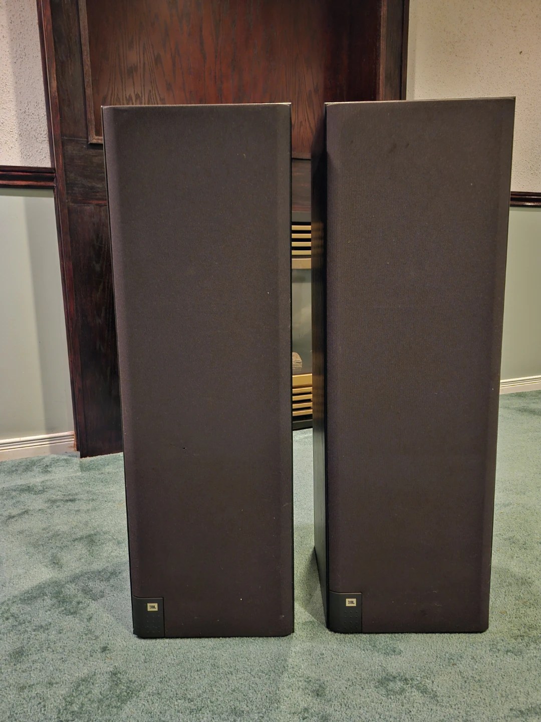 JBL J1000MV Floorstanding Speakers