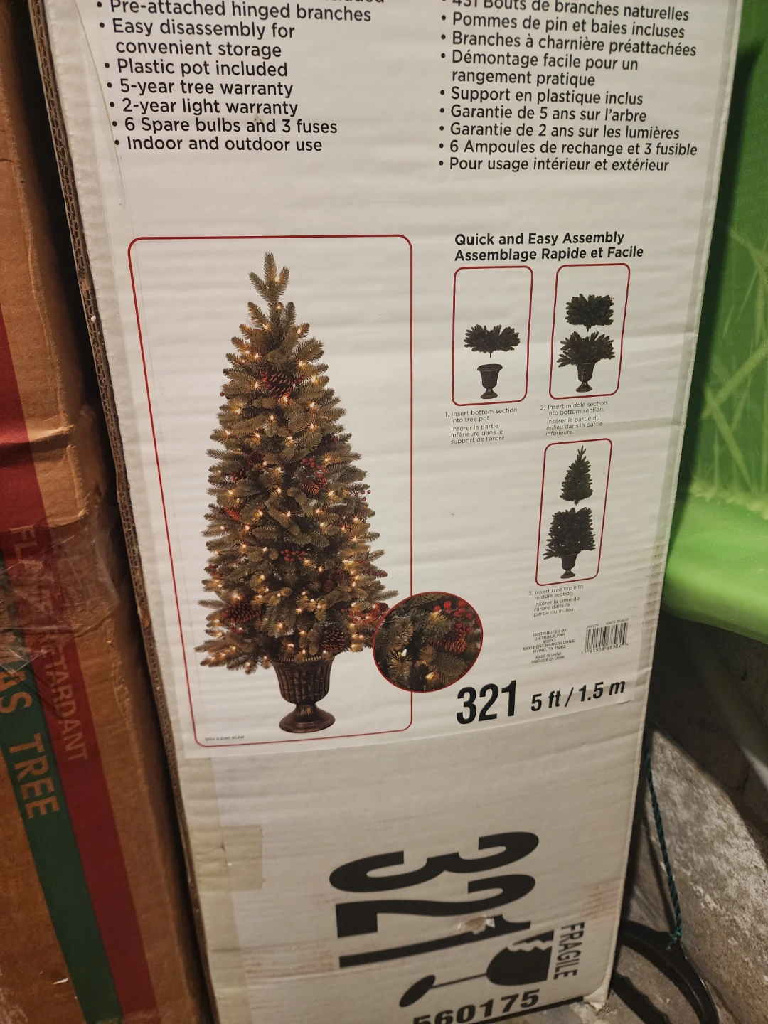 Ashland Bridgton Pre-Lit Entryway Christmas Tree - photo 2