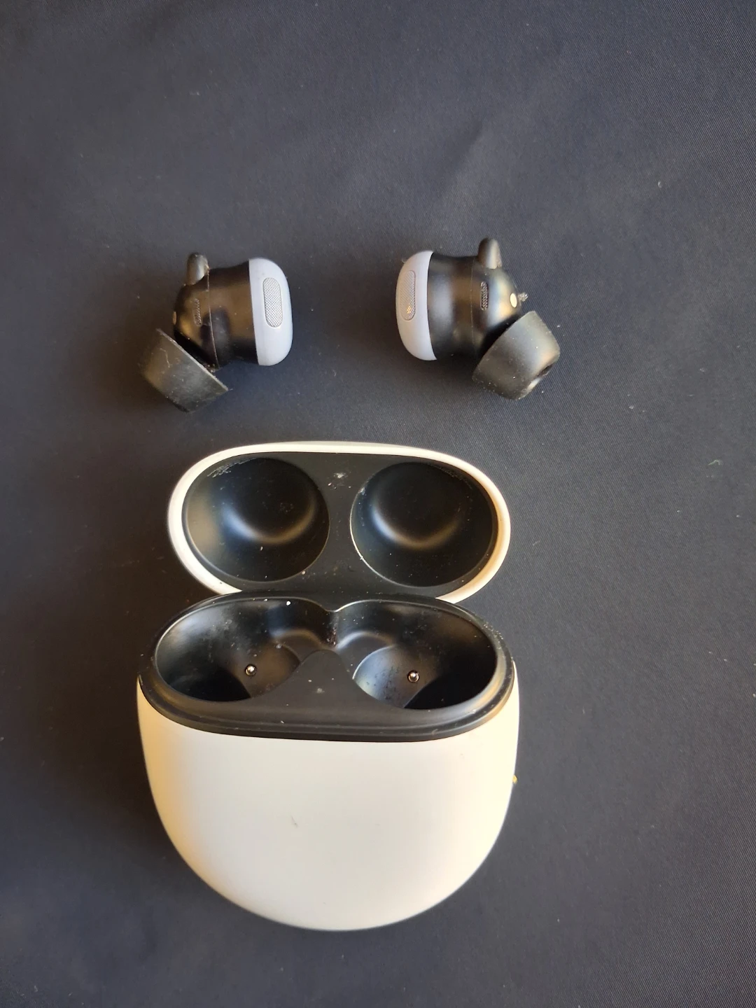 Google Pixel Buds pro2-Series Wireless Earbuds - photo 3