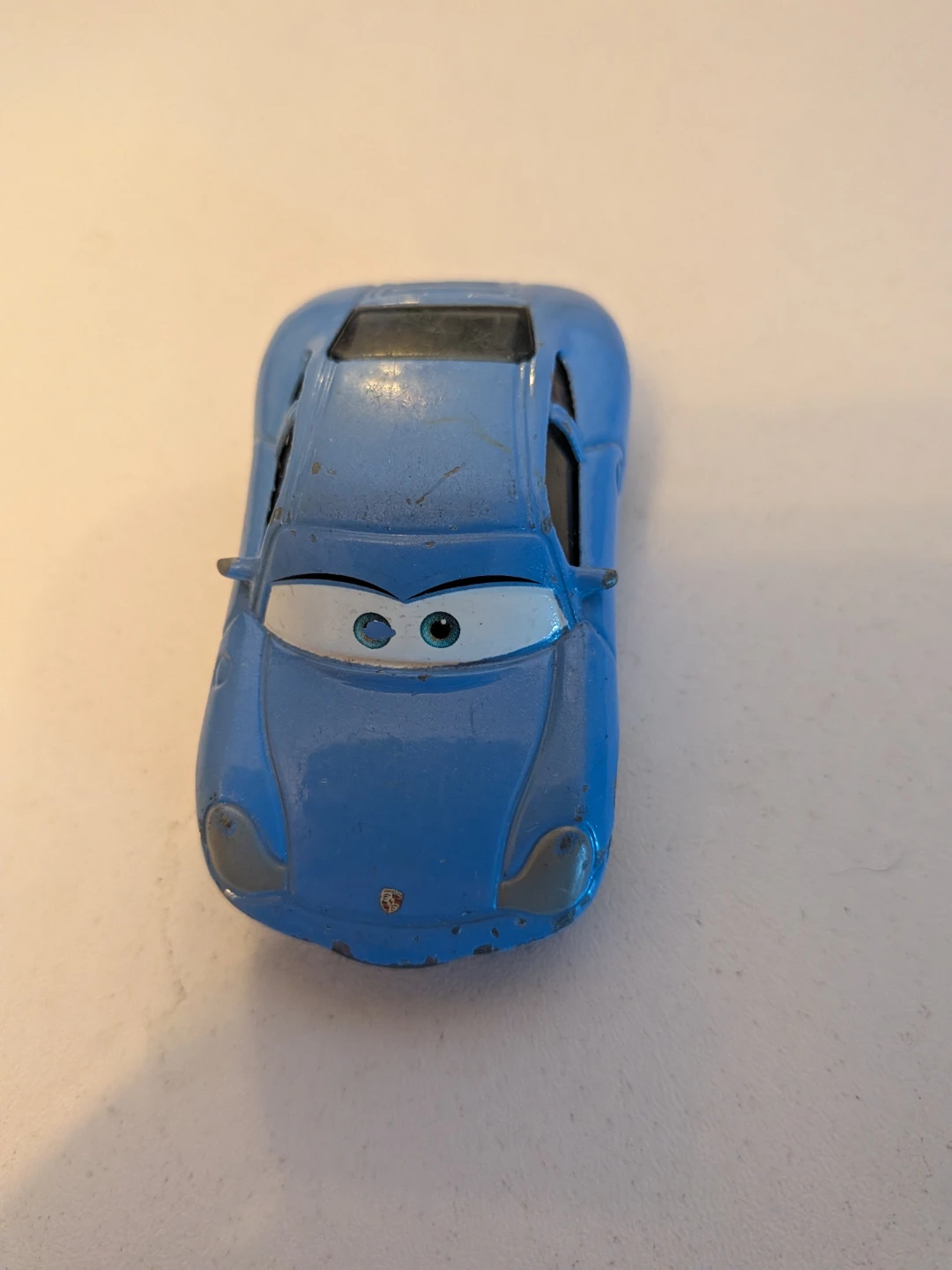 Disney Pixar Cars Sally Carrera Diecast - photo 2