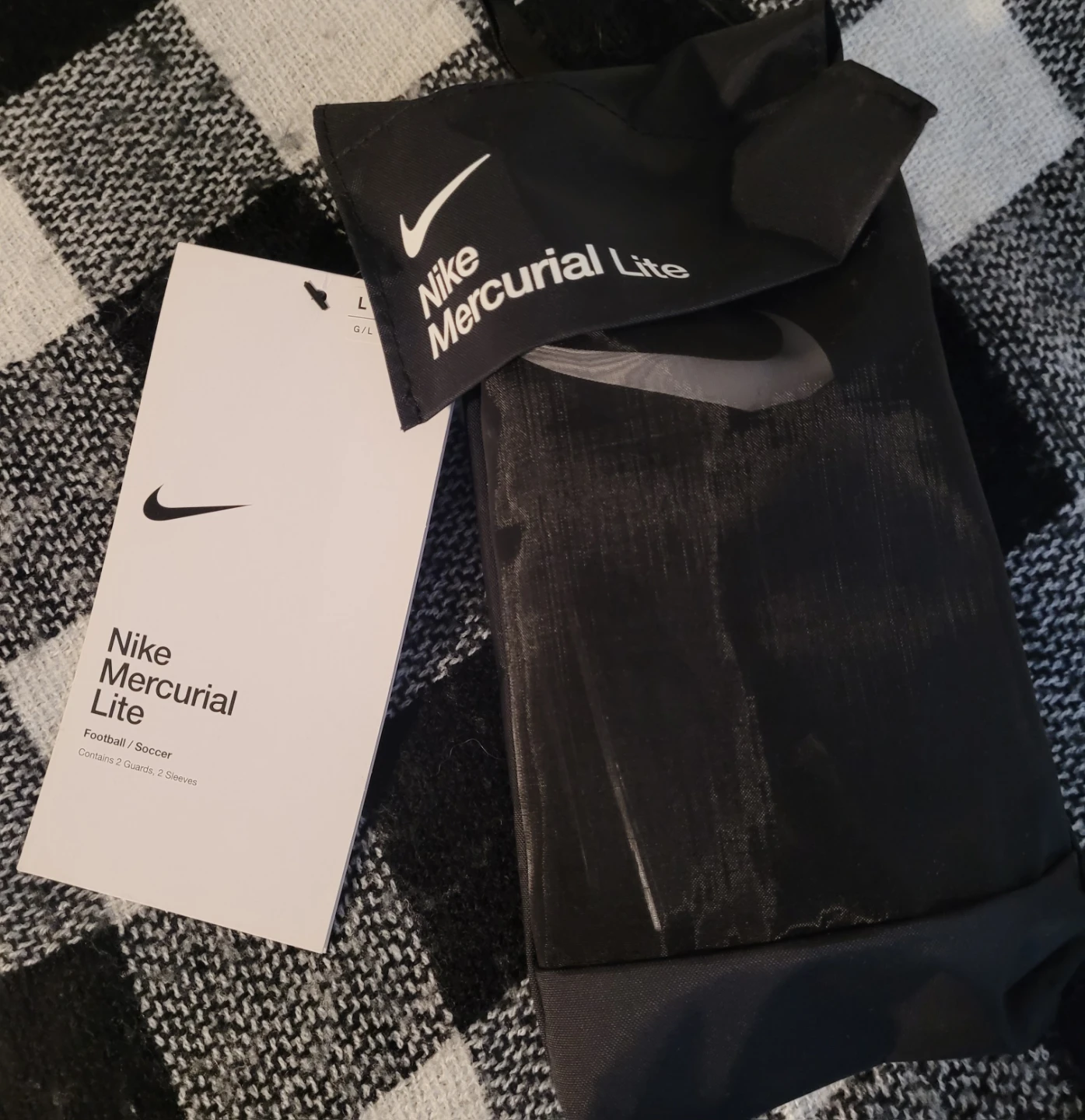 Nike Mercurial Lite Shin Guards - Large - photo 2