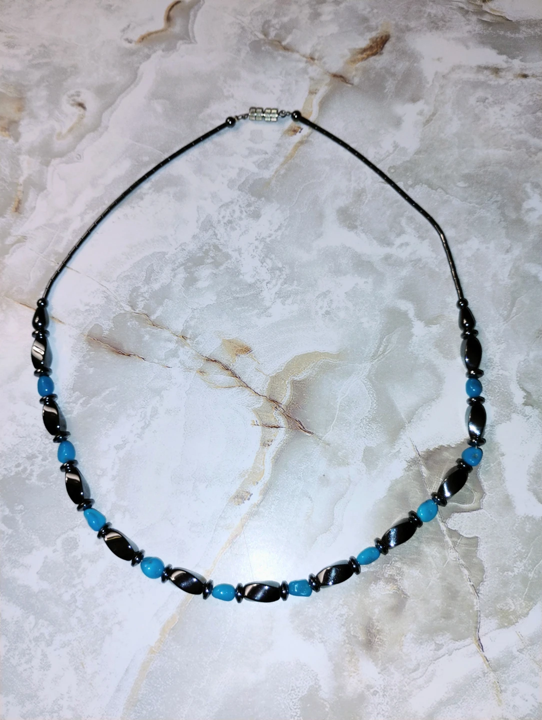 GENUINE TURQUISE AND POLISHED GEMSTONE NECKLACE