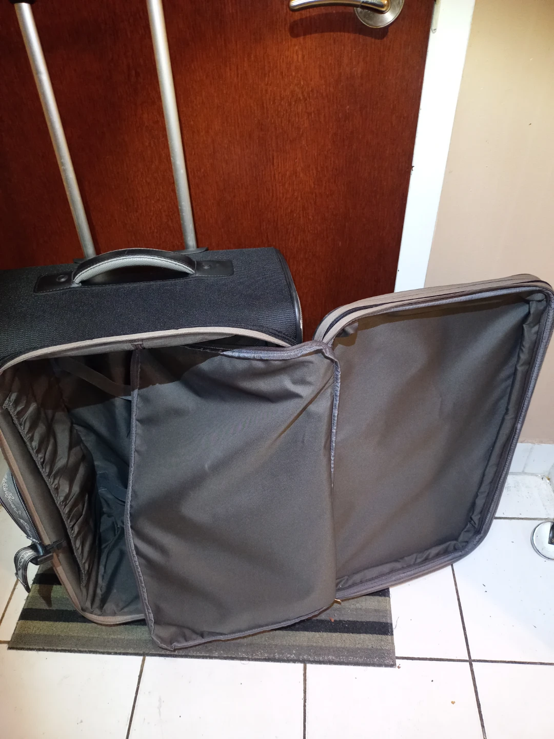 Eddie Bauer Luggage - photo 4