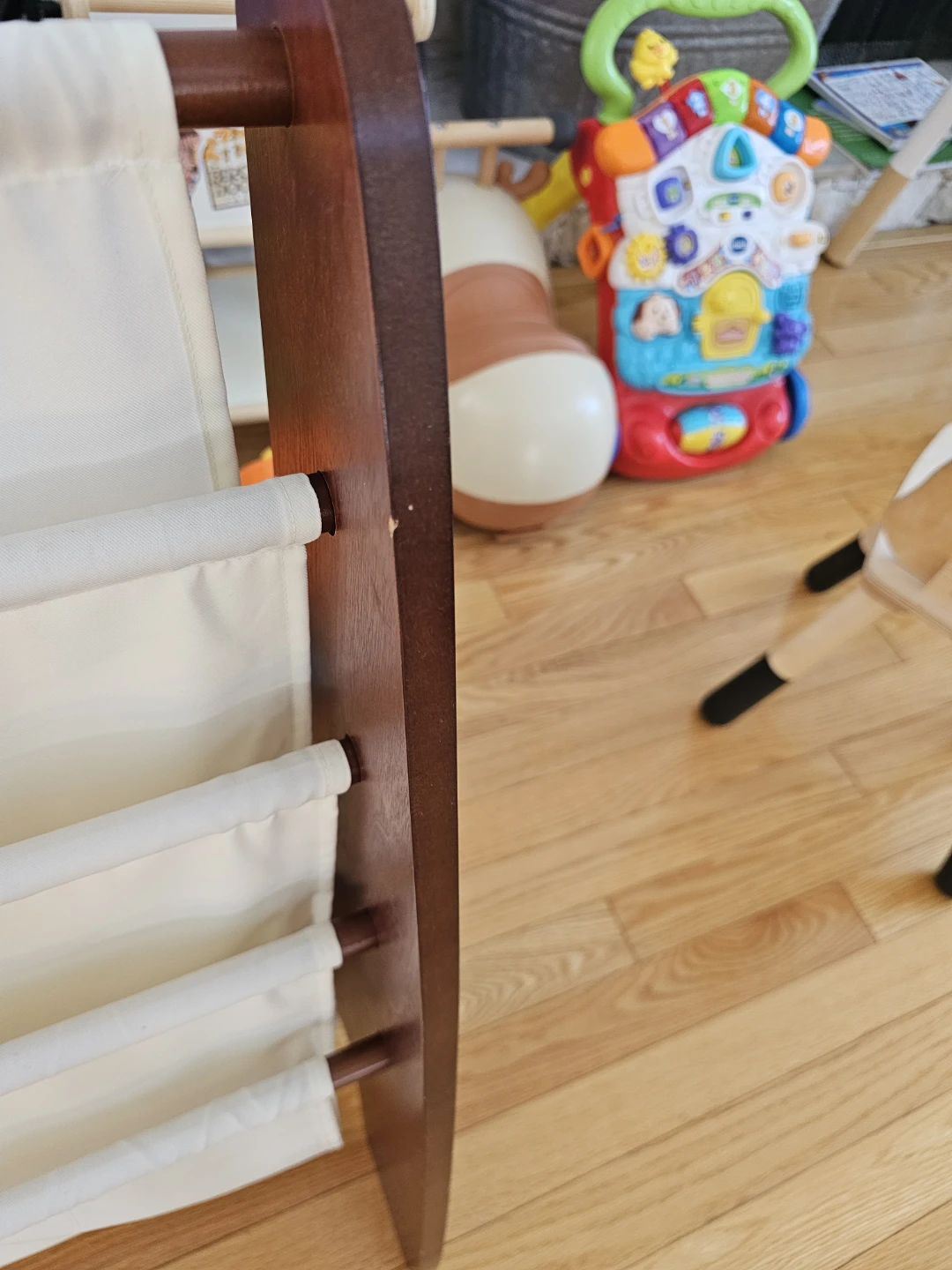 Kids Wooden Book Sling Display Rack - photo 5