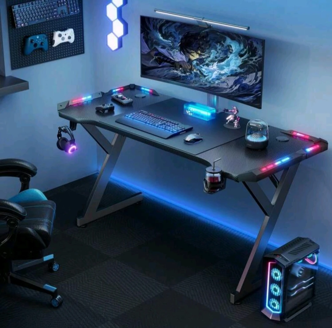 Gaming table