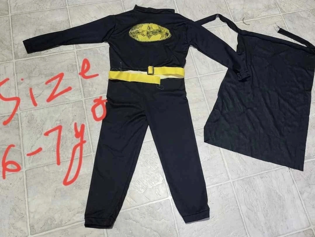 Like New Kid Halloween Batman Costume