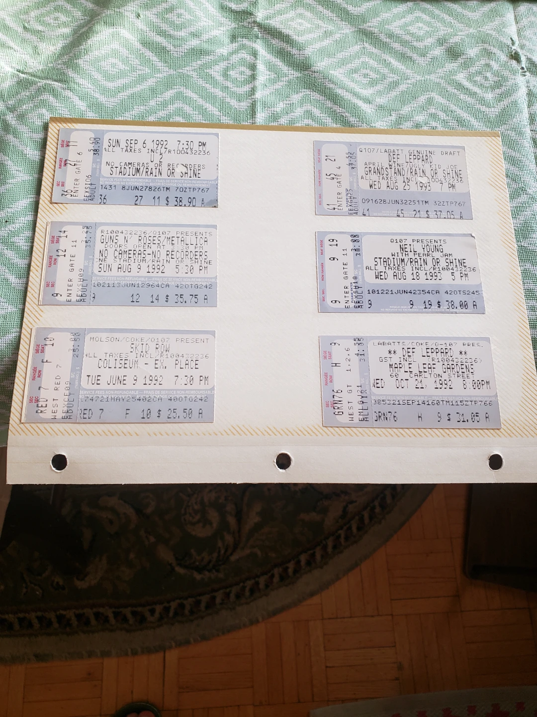 Collection of Vintage Toronto Concert Tickets (1990-1997) - photo 5