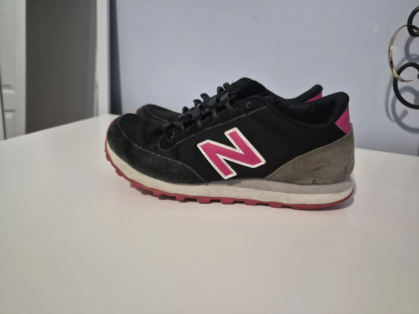 New Balance 501 Sneakers Women's Size 6.5 - photo 2