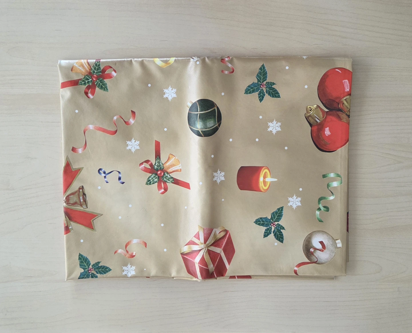 Gold Rectangular Tablecloth, Holiday-Themed