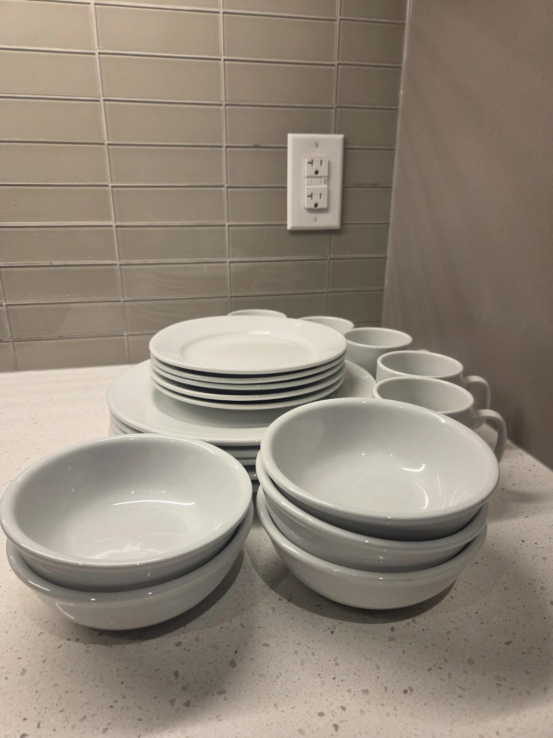 White Ceramic Dinnerware Set
