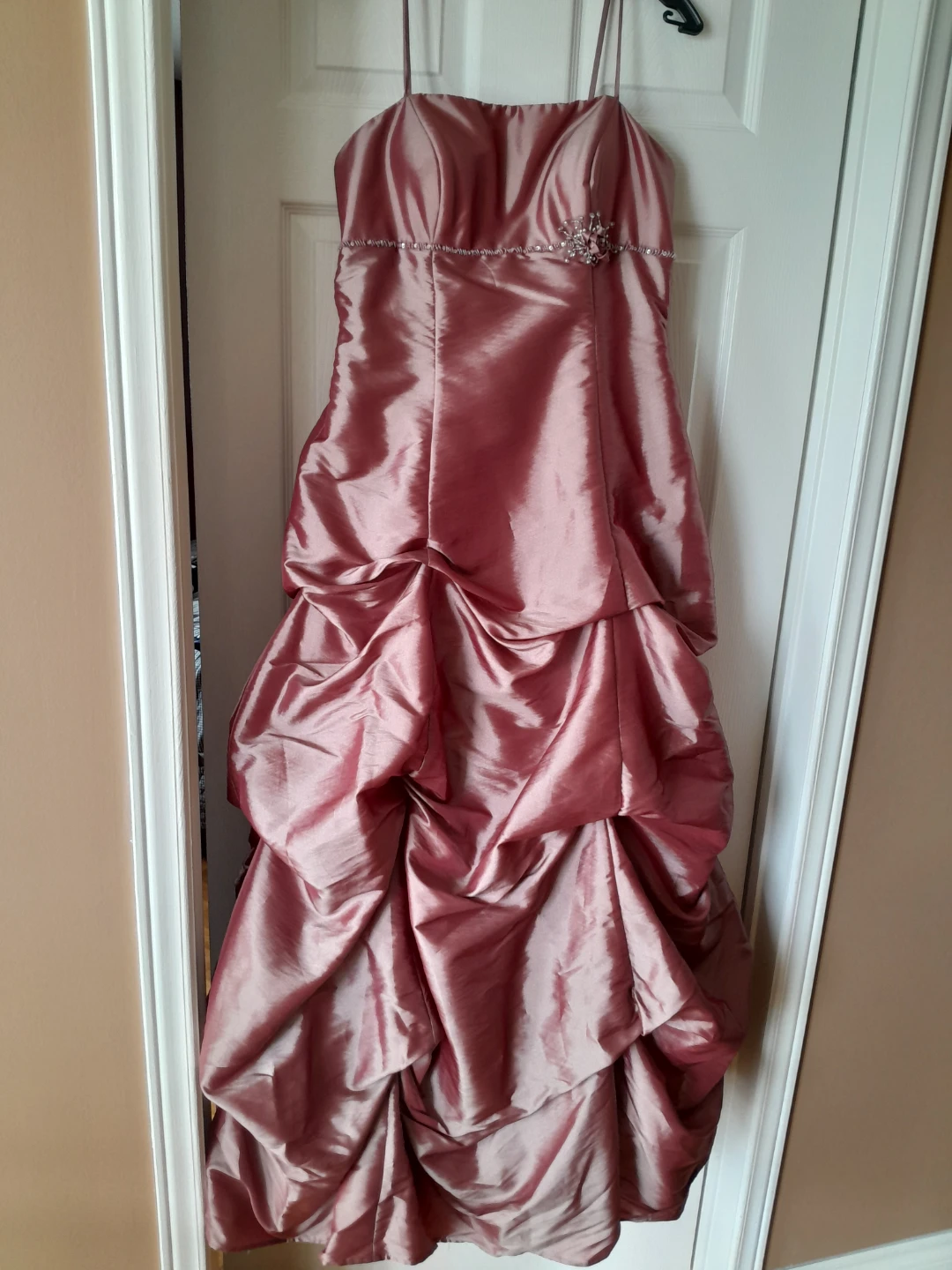 Venus Strapless Formal Gown - photo 2