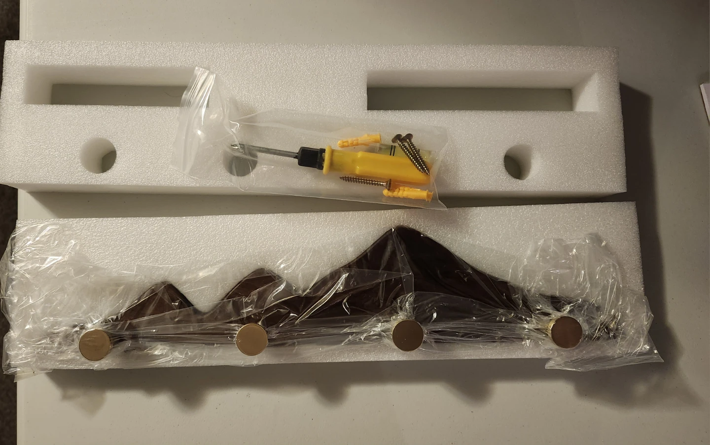 Natural Walnut Mountain Wall Hook Rack - photo 4