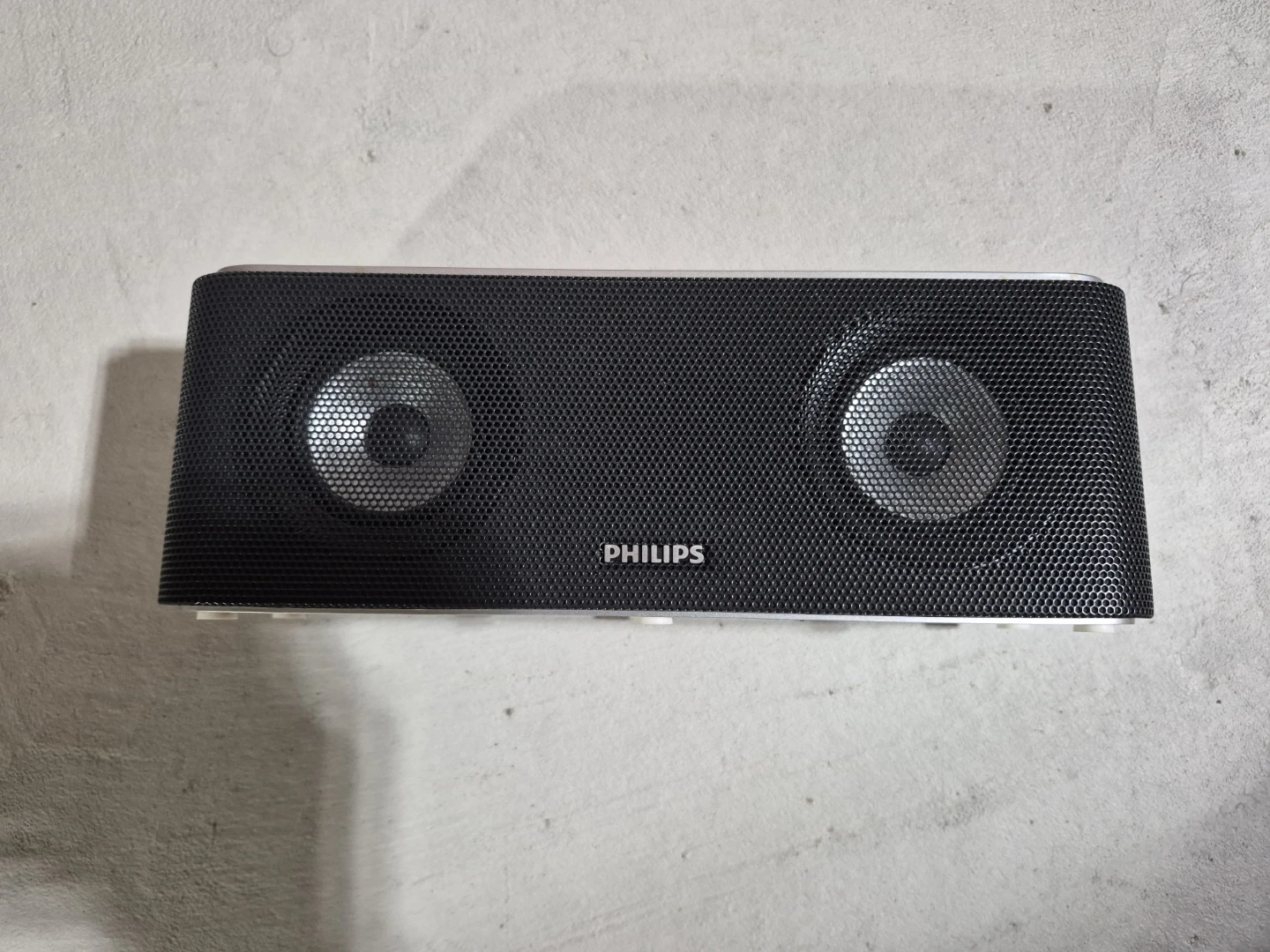 Philips SB365 Wireless Speaker