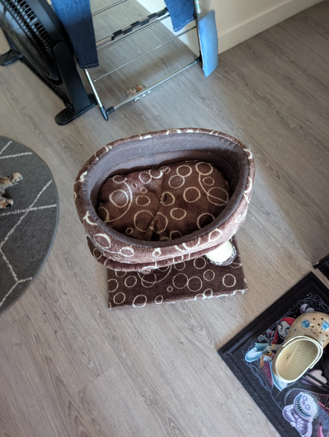 Small Brown Cat Bed and Scratching Post