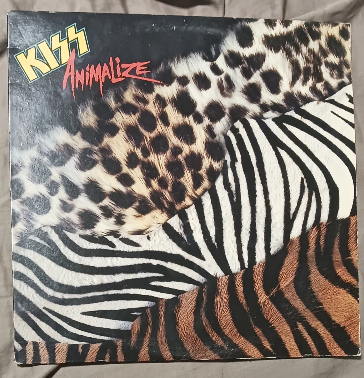 KISS Animalize Vinyl LP - photo 2