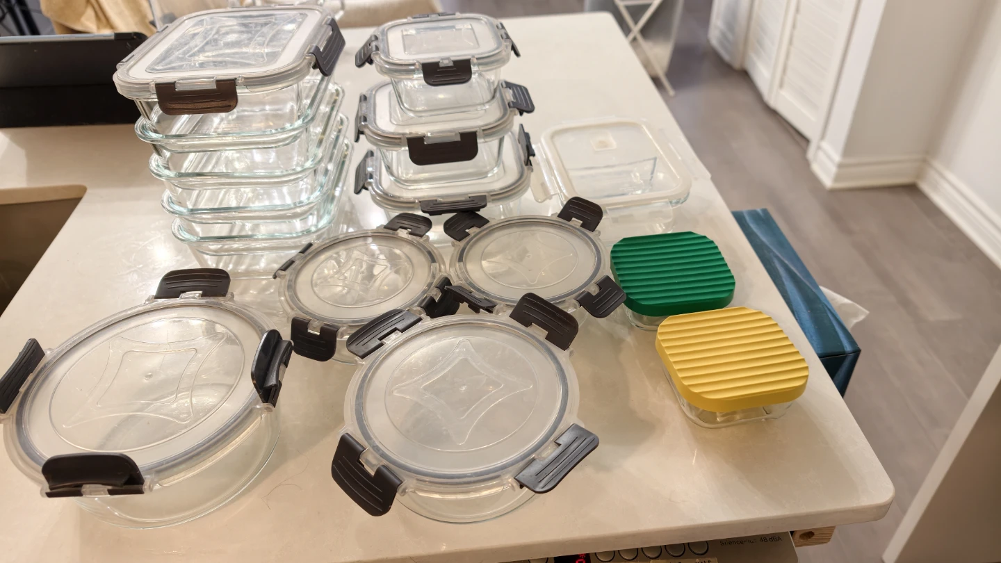Set of Glass Food Storage Containers with Latching Lids - photo 2