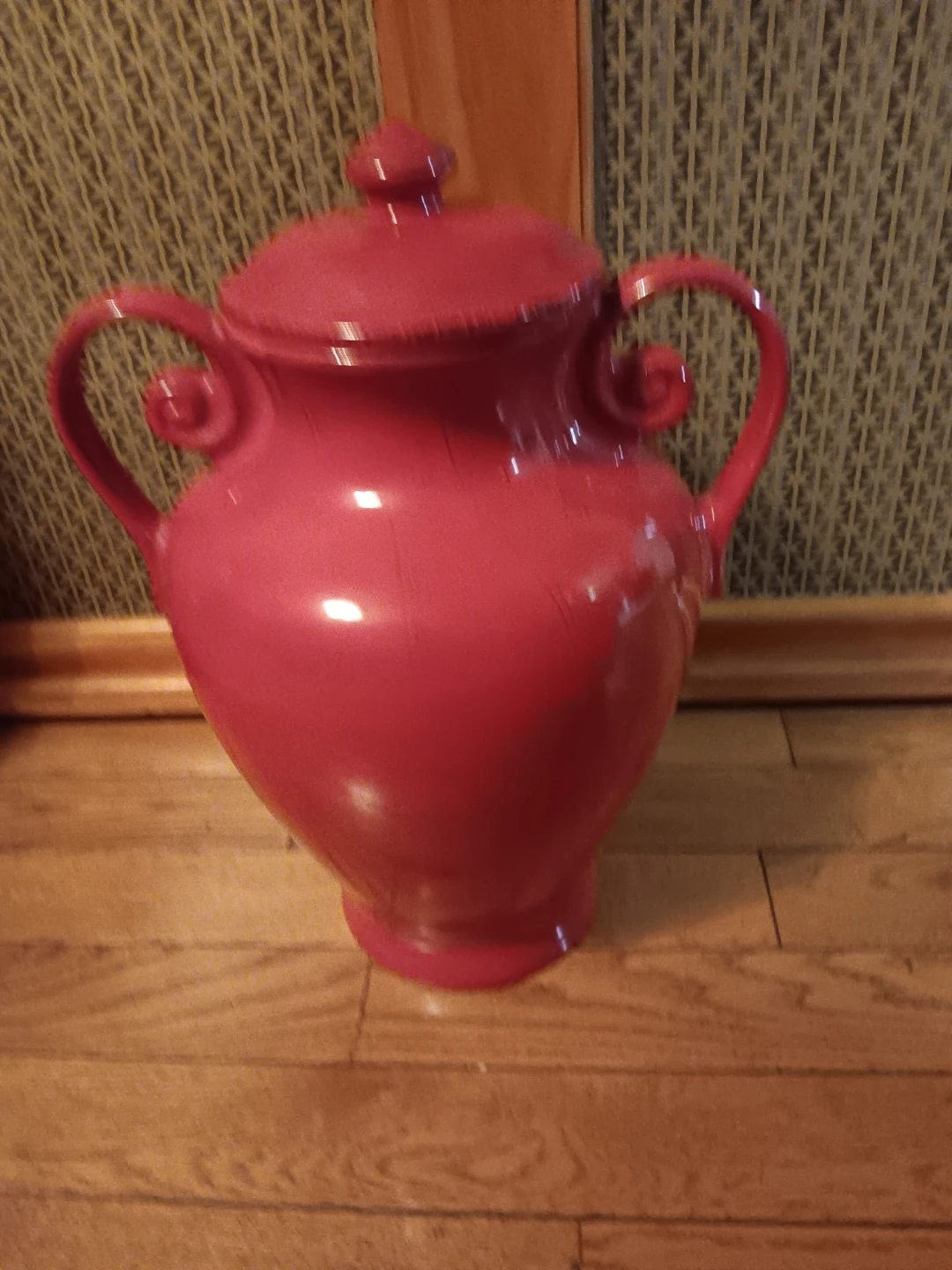 Tabletop gallery 19 inch