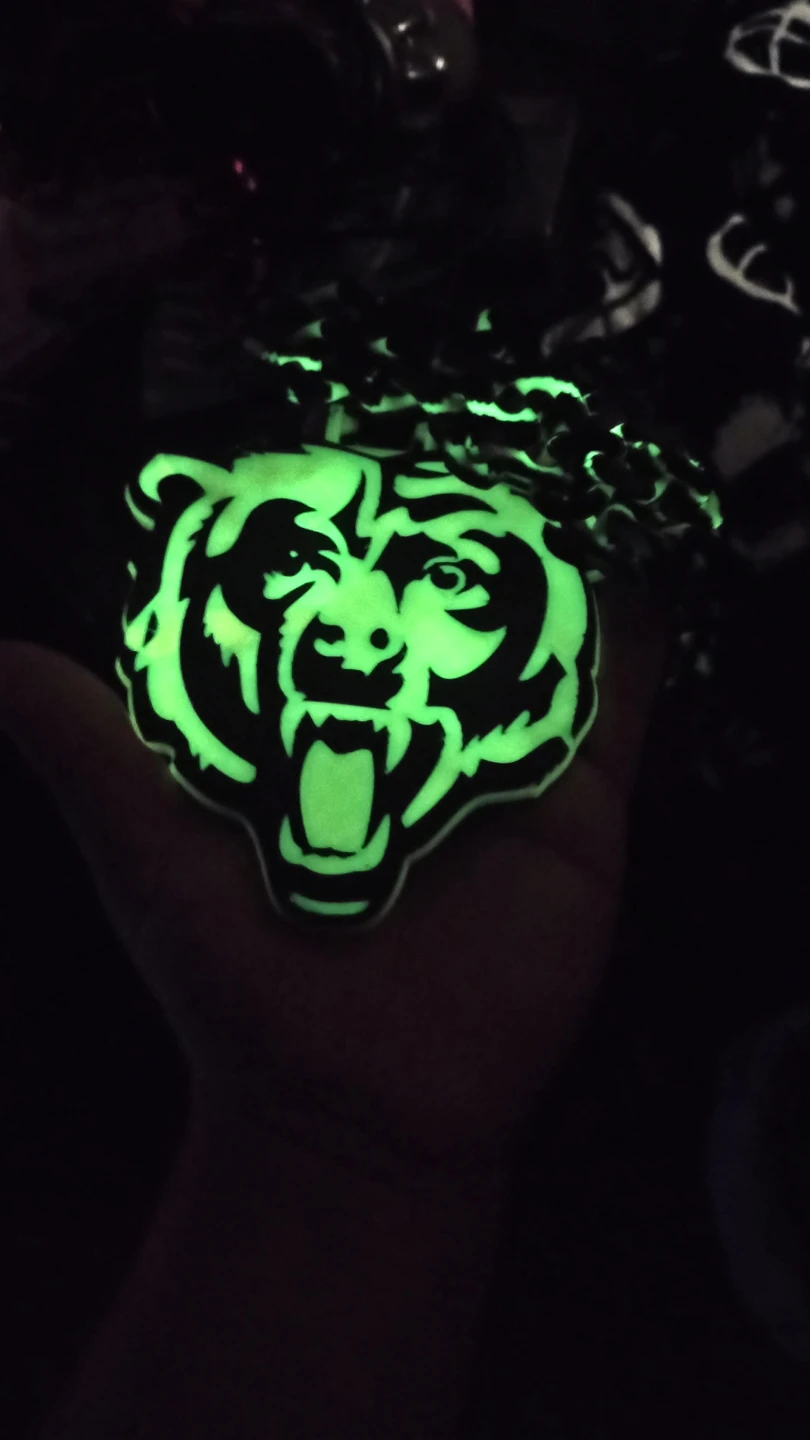 Chicago Bears Glow-in-the-Dark Pendant Necklace - photo 2