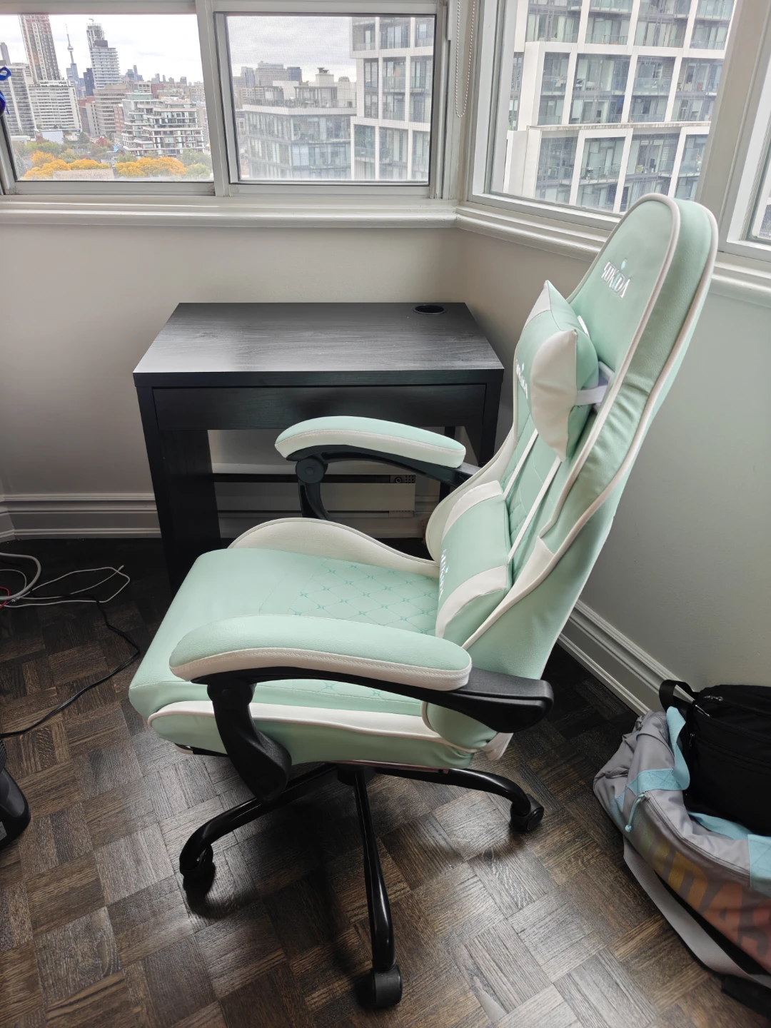 Sukida Mint Green Gaming Chair - photo 4