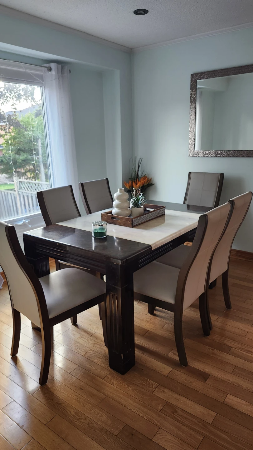 Dining table and chair set