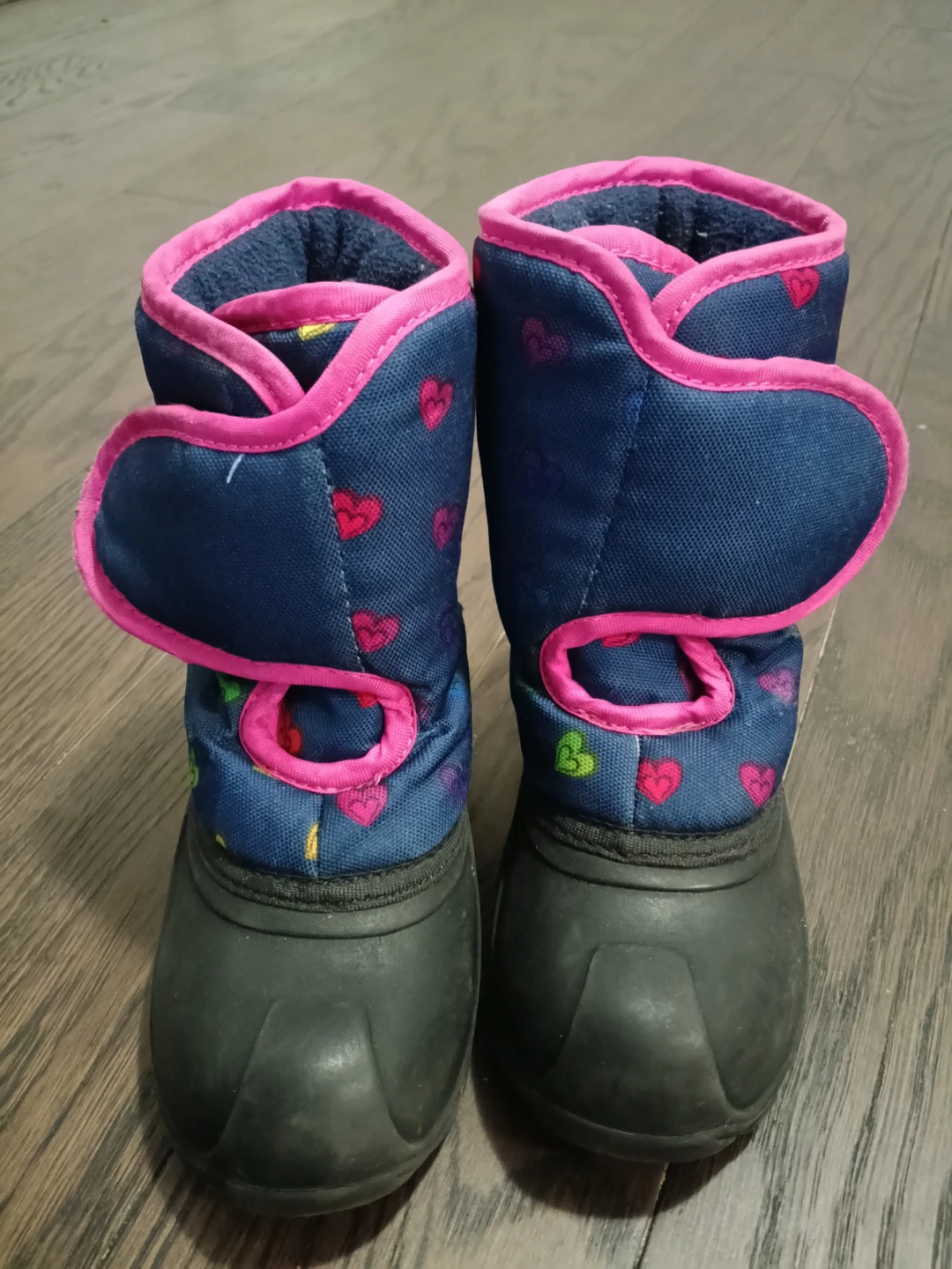 Girls Heart Print Winter Boots