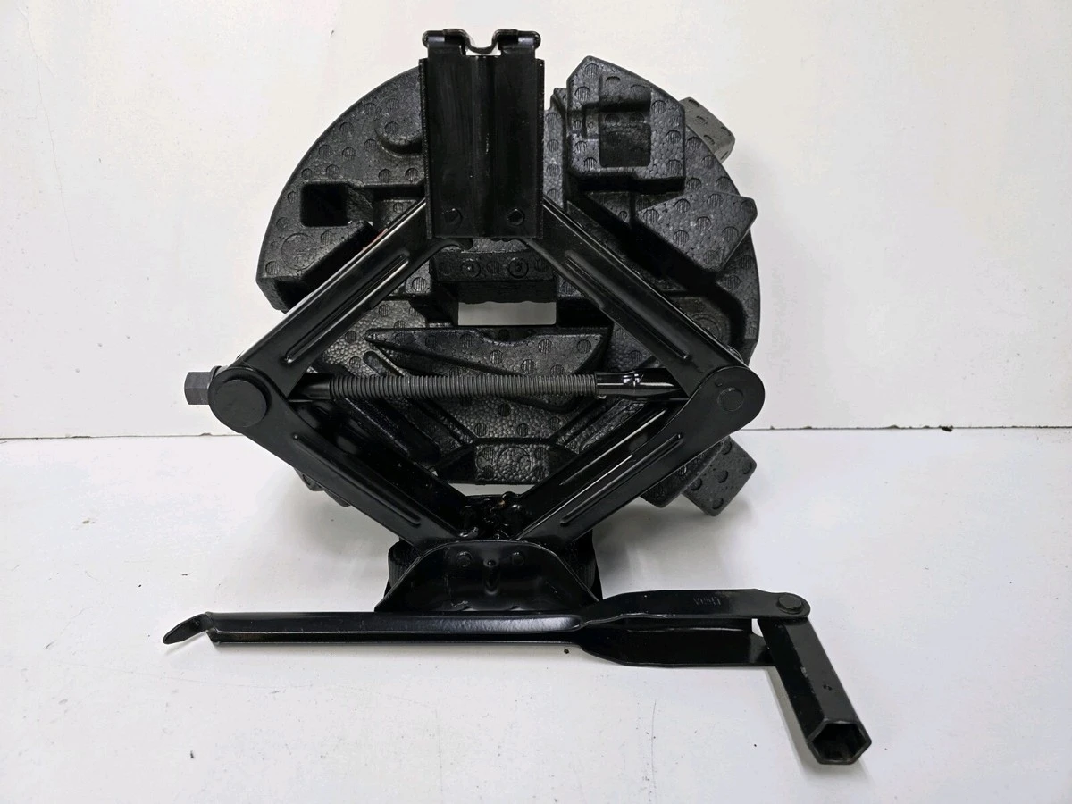 Automotive Scissor Jack and Tool Kit - photo 2