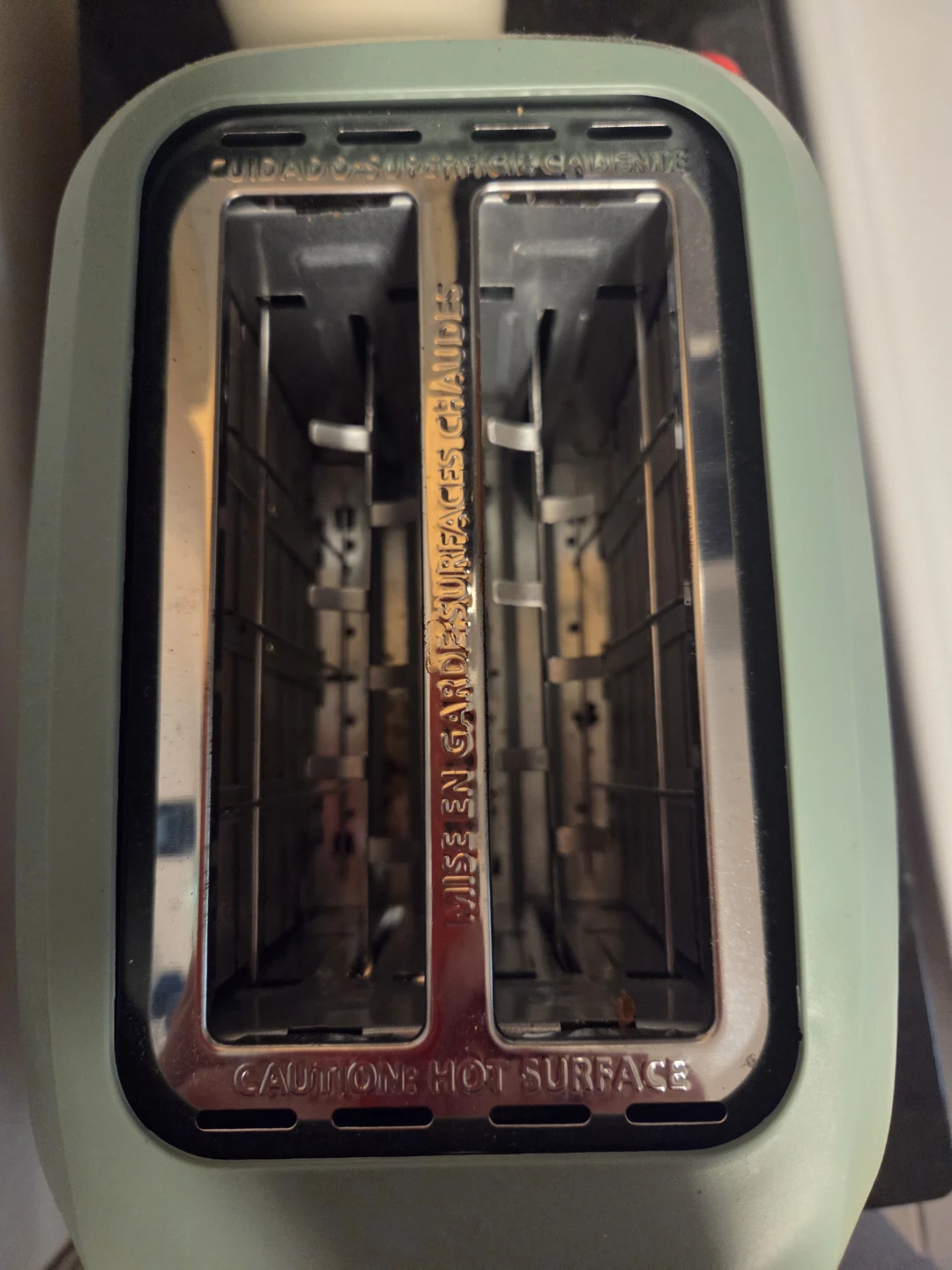 Light Green 2-Slice Toaster - photo 2