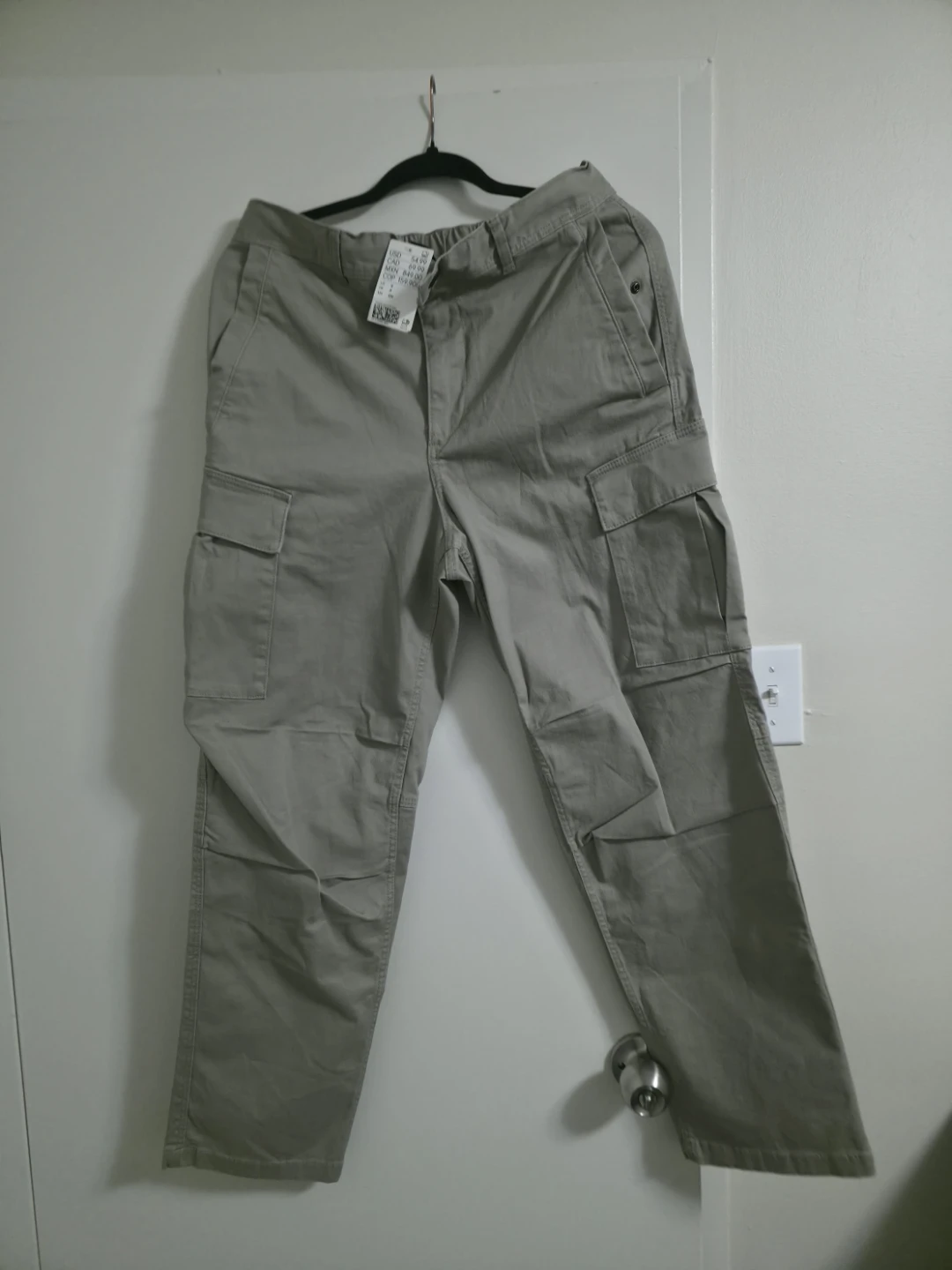 H&M Cargo Pants - Size Small - photo 2