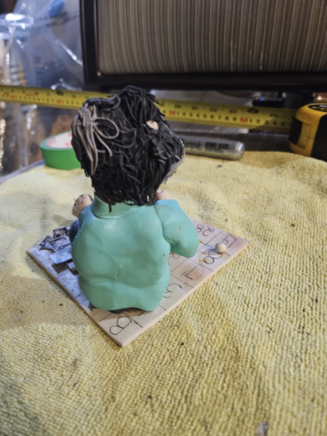 Bingo Player Ceramic Figurine - photo 3