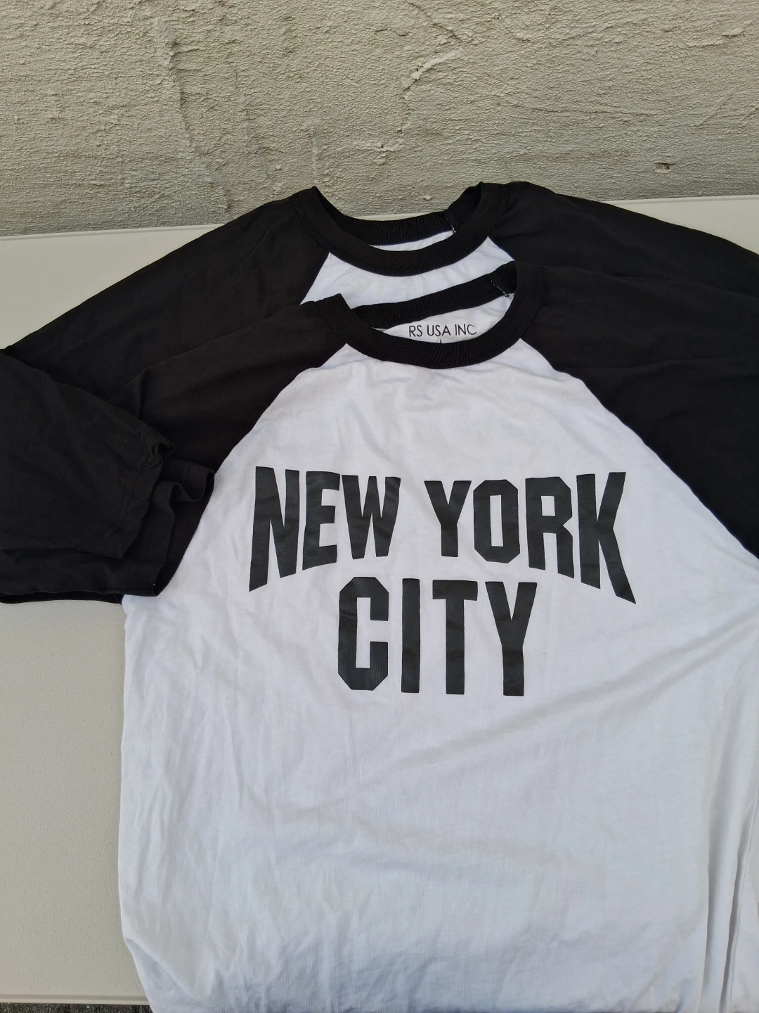 RS USA INC New York City Raglan Shirt