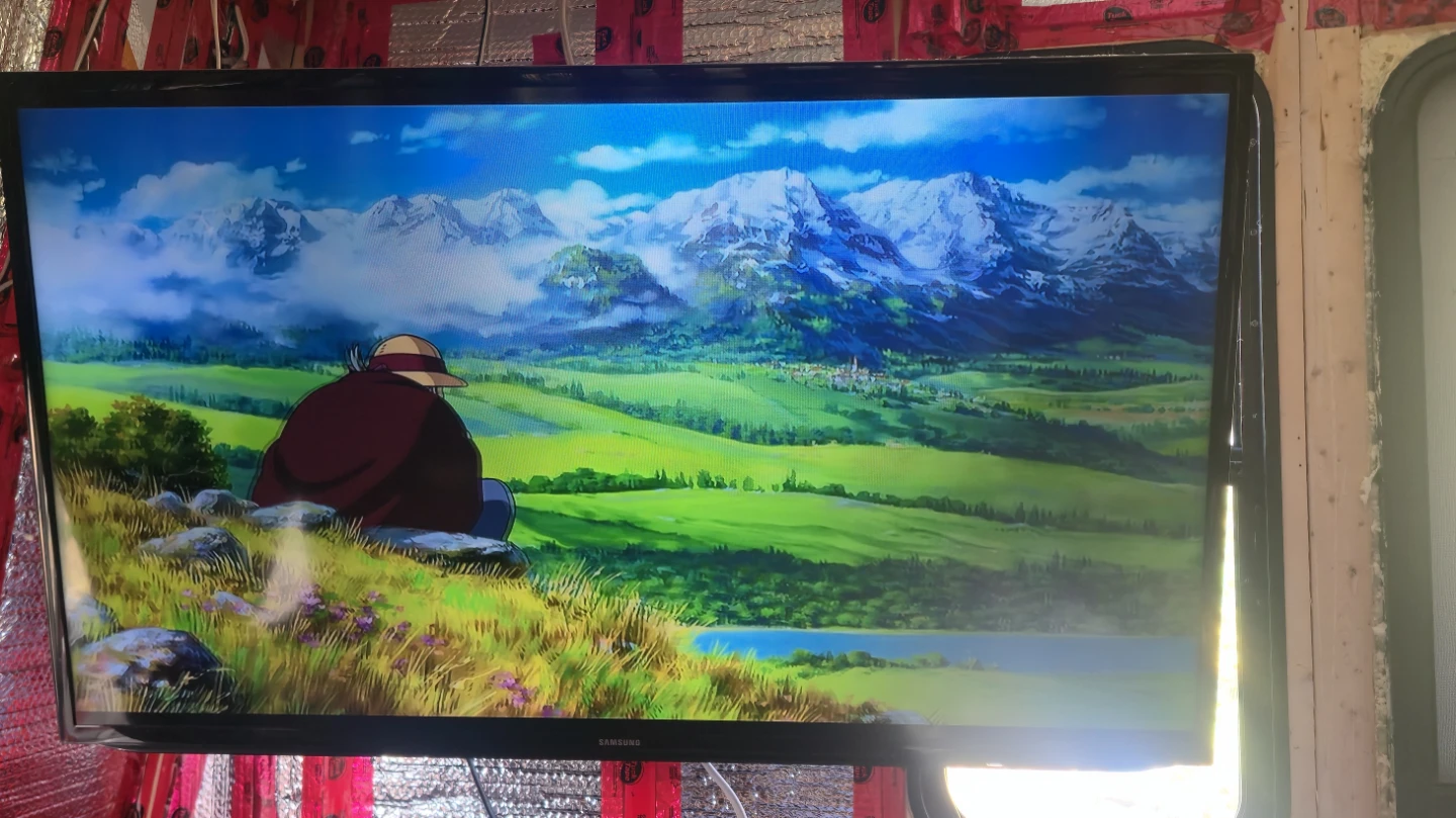 Samsung 50-inch Smart TV - photo 2
