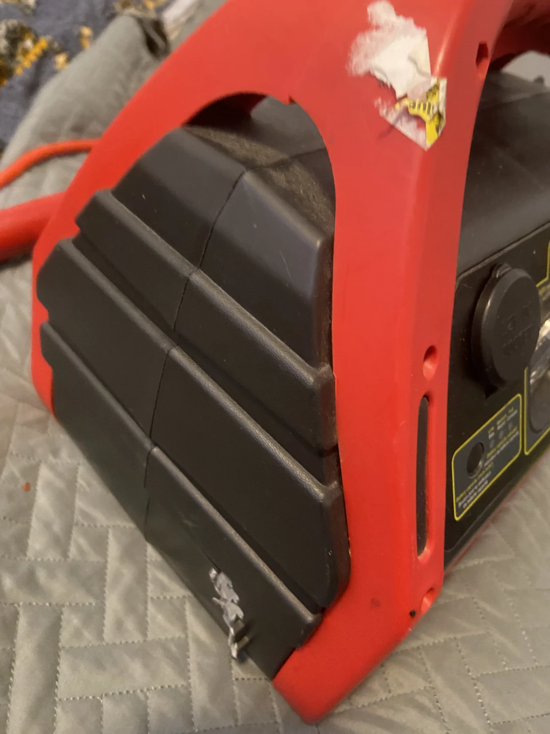 EverStart 500A Jump Starter - photo 3