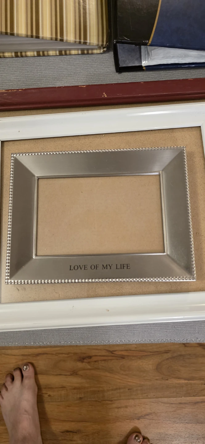 Assorted Photo Albums and Frames Set - photo 2